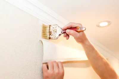 Pose de papier peint à Melun — revêtements muraux et toiles de verre